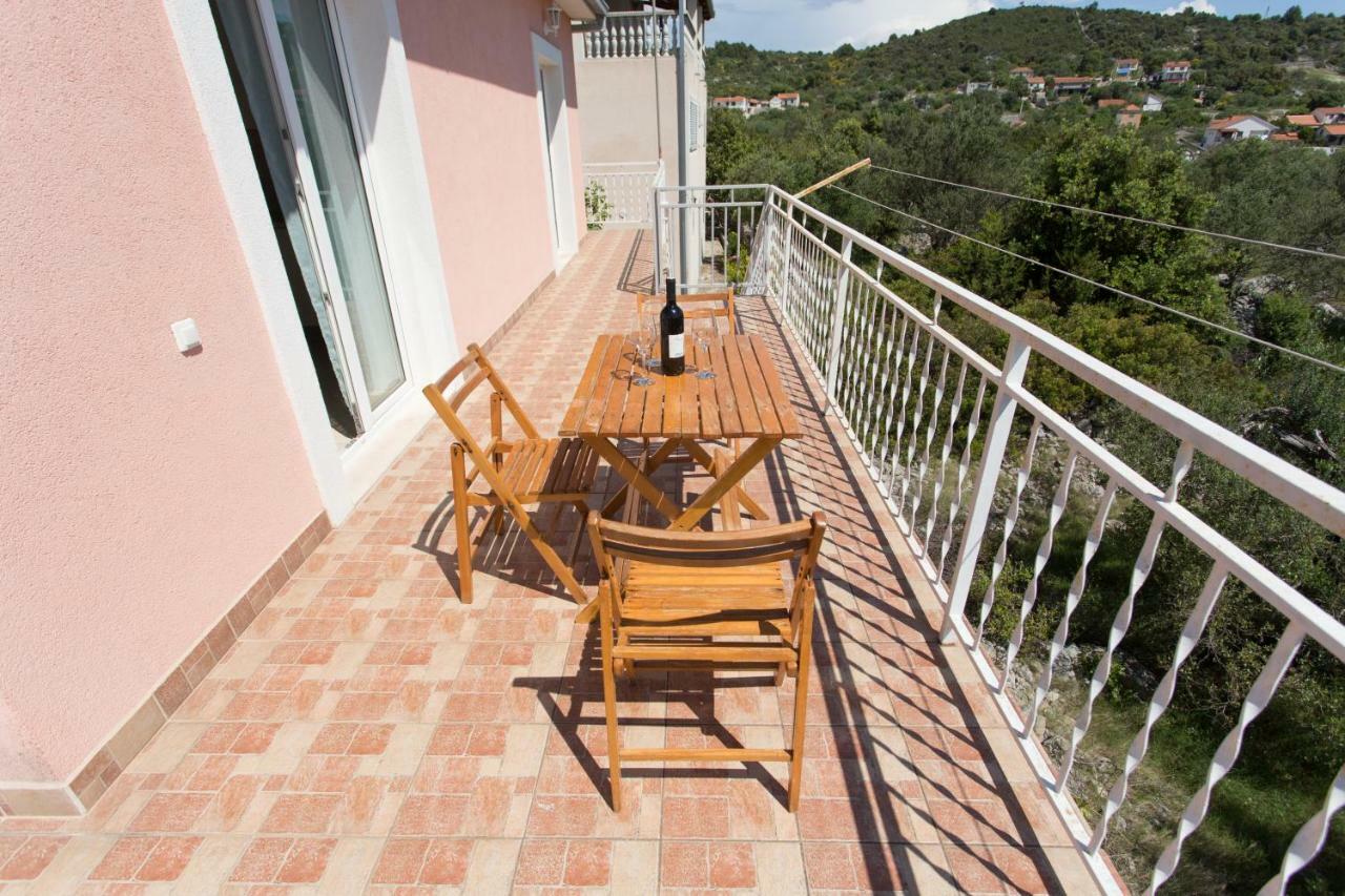 Apartman Paula 1 Apartment Vinišće Exterior foto